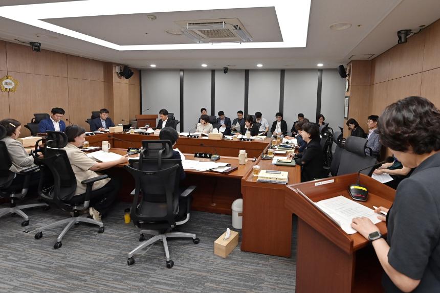 제342회 임시회 중 사회도시위원회
