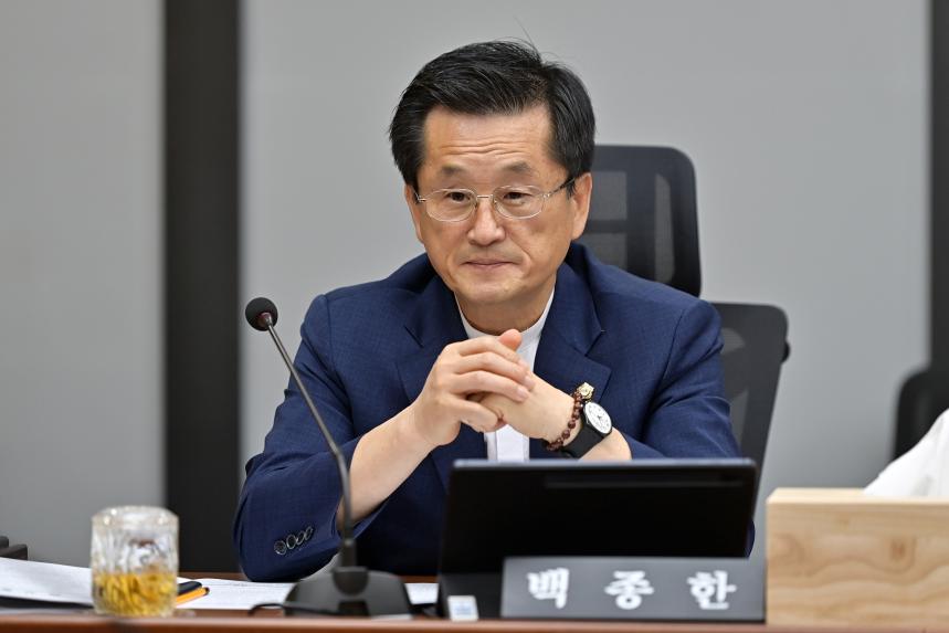 백종한 서구의원, 광주 최초‘유용미생물 생산 및 공급 조례’, 상임위 통과 - 1